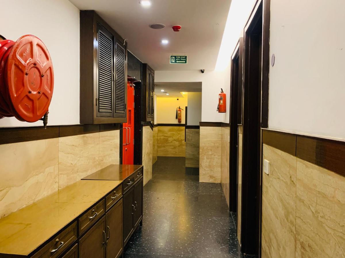 Metropolis Tourist Home Paharganj Nova Deli Exterior foto